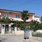 Apartment Pula 6985B